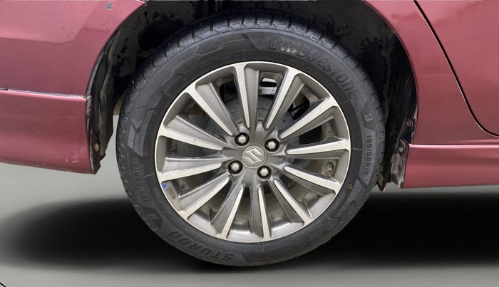 2020 Maruti Ciaz ALPHA  AT 1.5 SHVS PETROL, Petrol, Automatic, 79,654 km, Right Rear Wheel