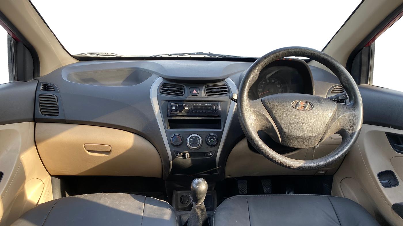 2016 Hyundai Eon ERA +, Petrol, Manual, 1,11,911 km, Dashboard