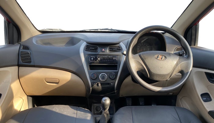 2016 Hyundai Eon ERA +, Petrol, Manual, 1,11,902 km, Dashboard
