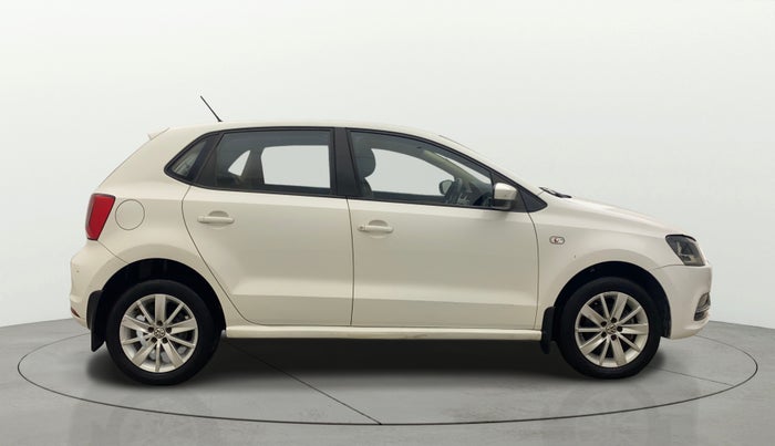 2015 Volkswagen Polo HIGHLINE1.2L, Petrol, Manual, 60,926 km, Right Side View