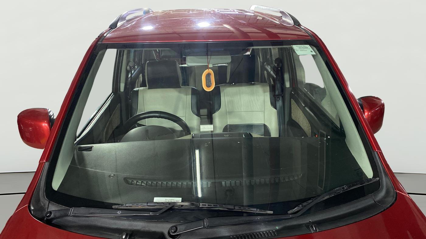 2018 Maruti Wagon R 1.0 VXI, Petrol, Manual, 31,059 km, Front Windshield