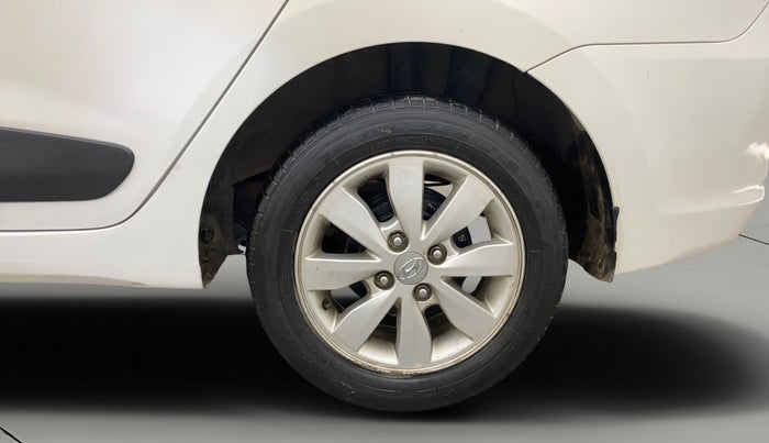 2016 Hyundai Xcent SX 1.2, Petrol, Manual, 19,400 km, Left Rear Wheel