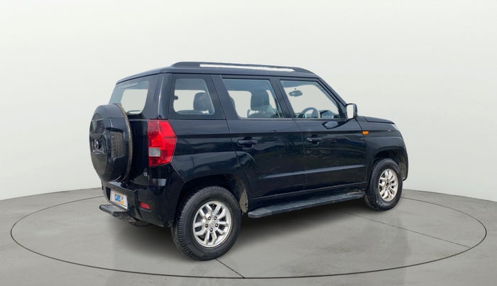 2015 Mahindra TUV300 T8, Diesel, Manual, 1,48,651 km, Right Back Diagonal