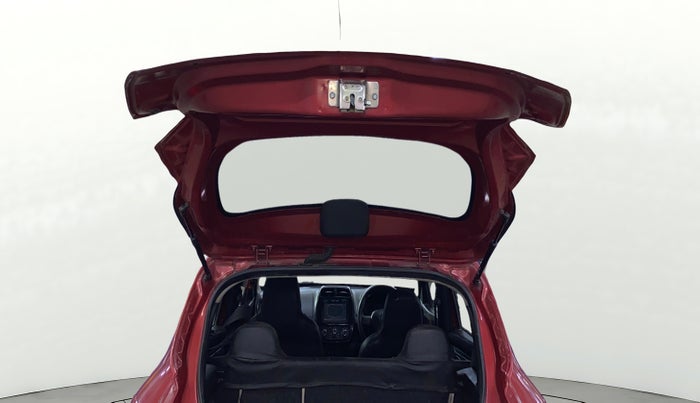 2017 Renault Kwid RXT 1.0, Petrol, Manual, 38,418 km, Boot Door Open