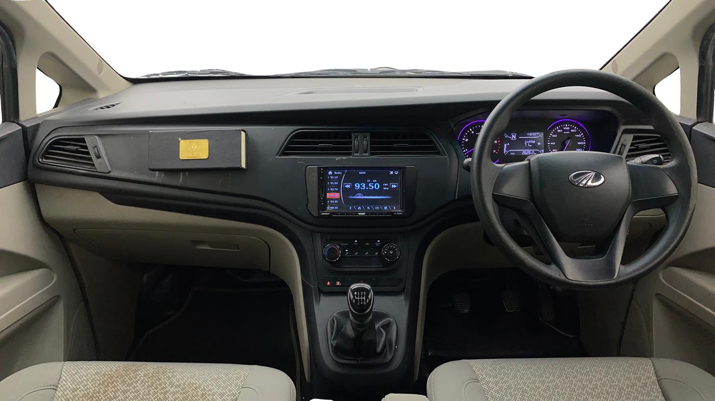 2019 Mahindra MARAZZO M2 8 STR, Diesel, Manual, 26,342 km, Dashboard