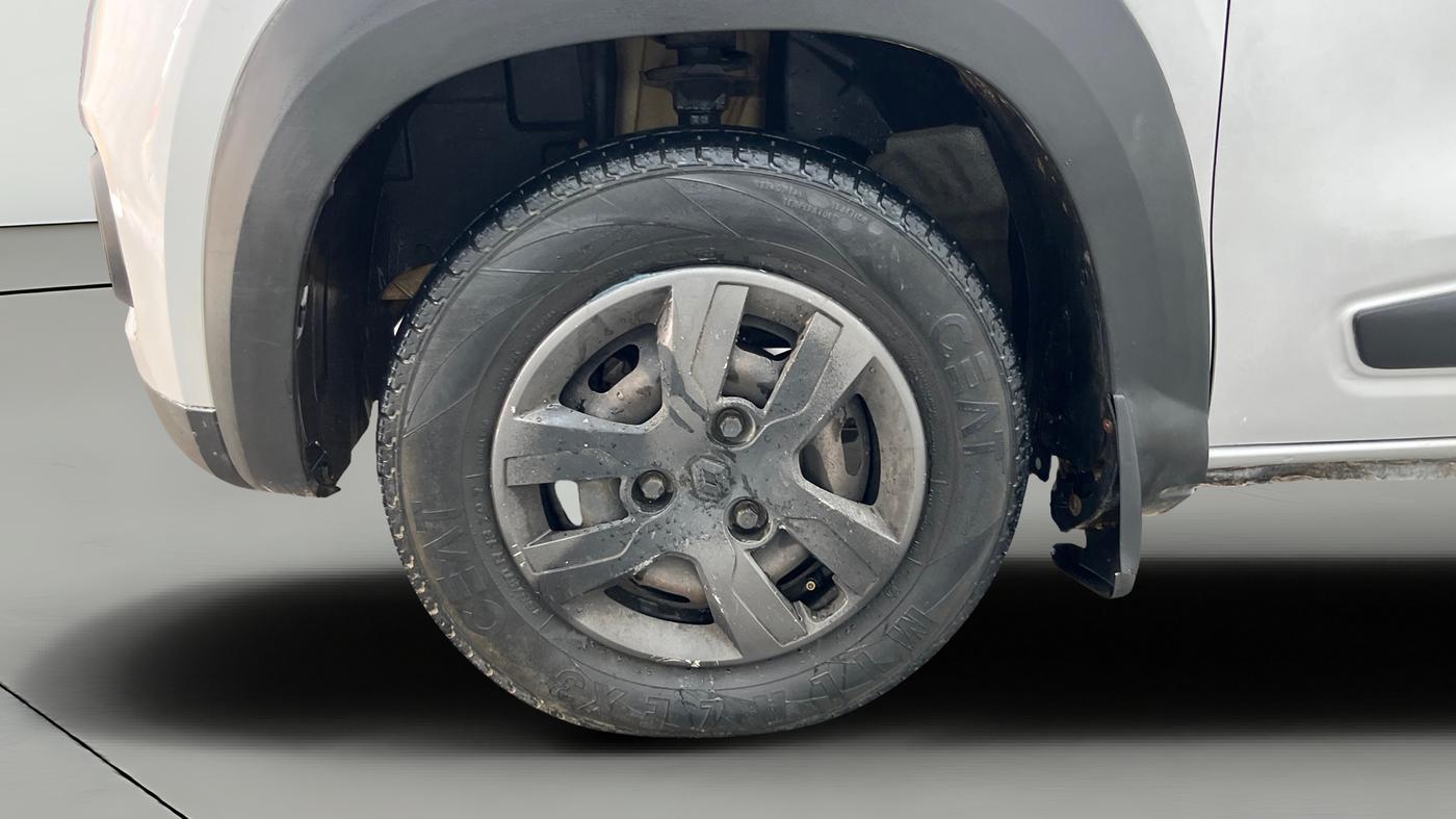 2018 Renault Kwid RXT 1.0 (O), Petrol, Manual, 75,986 km, Left Front Wheel