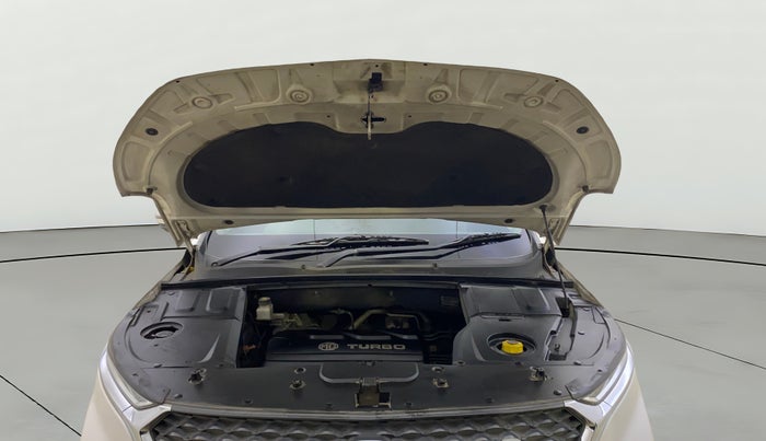 2020 MG HECTOR SHARP 1.5 DCT PETROL, Petrol, Automatic, 63,826 km, Open Bonet