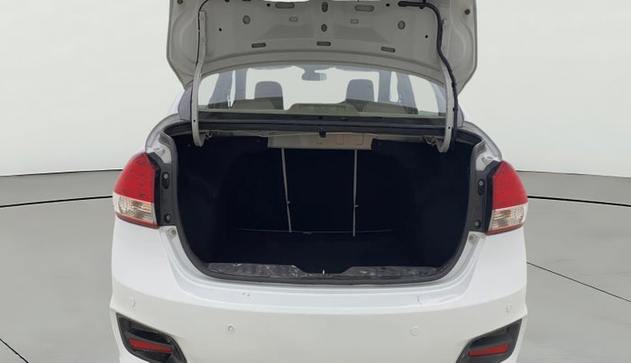 2016 Maruti Ciaz VXI+, Petrol, Manual, 1,19,955 km, Boot Open Zoomed View