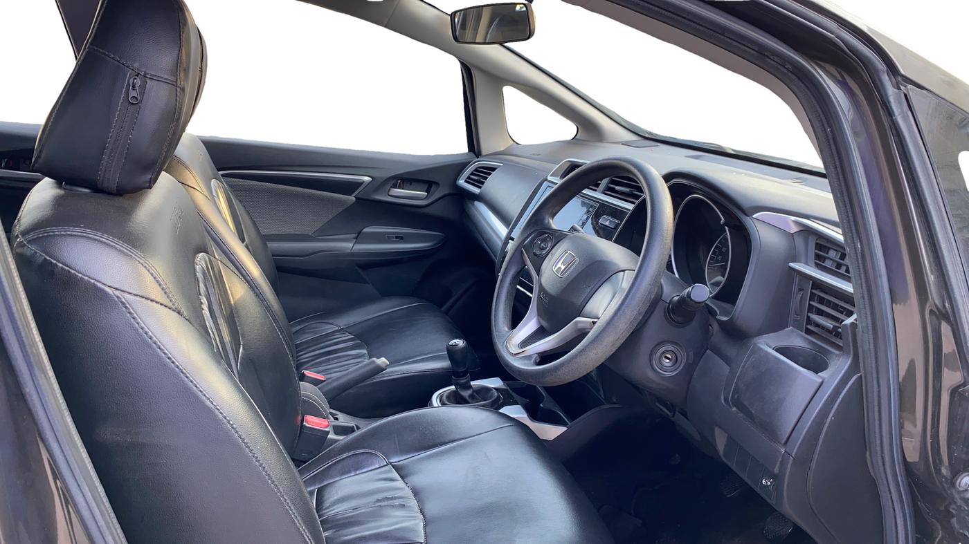 2018 Honda WR-V 1.2L I-VTEC VX MT, Petrol, Manual, 66,536 km, Right Side Front Door Cabin