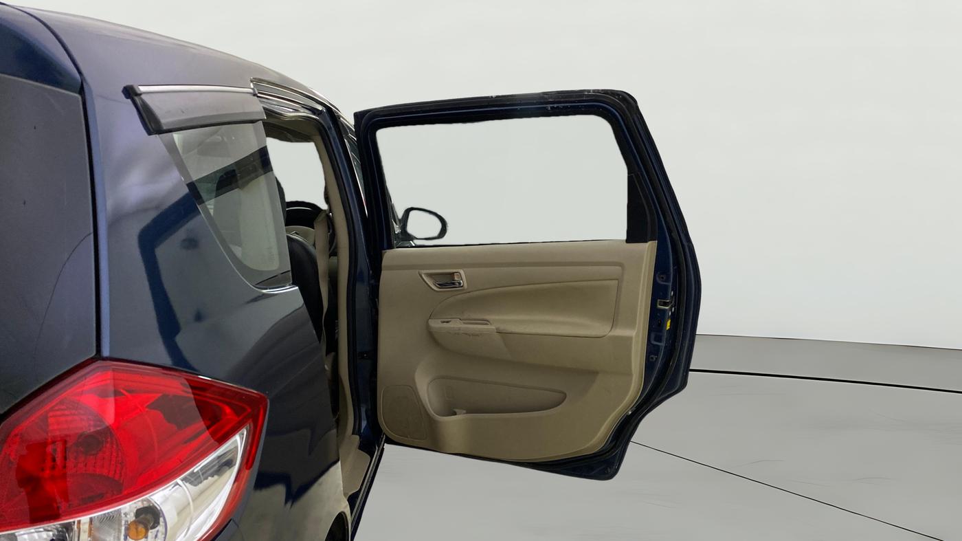 2017 Maruti Ertiga ZXI+, Petrol, Manual, 1,09,563 km, RHS Rear Door