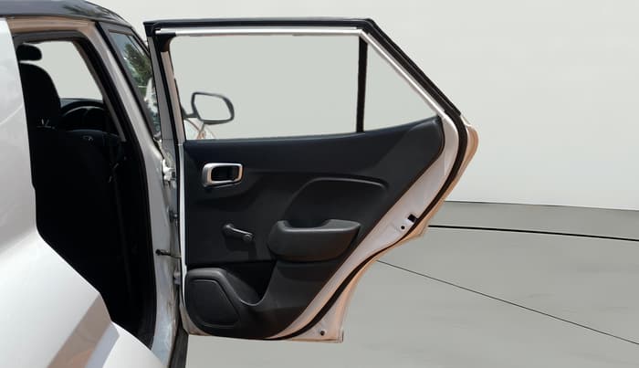 2022 Hyundai VENUE E 1.2, Petrol, Manual, 30,338 km, RHS Rear Door