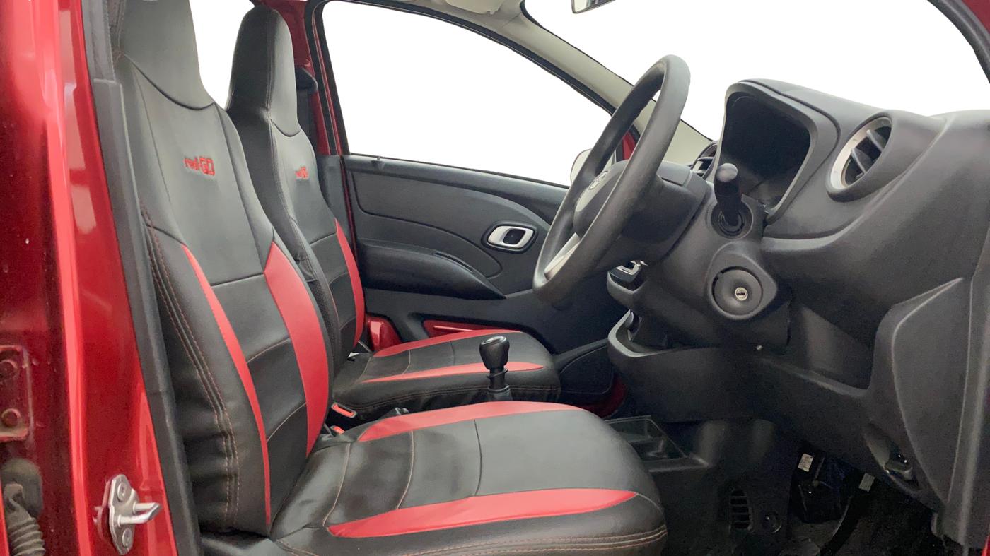 2018 Datsun Redi Go T (O), Petrol, Manual, 42,787 km, Right Side Front Door Cabin