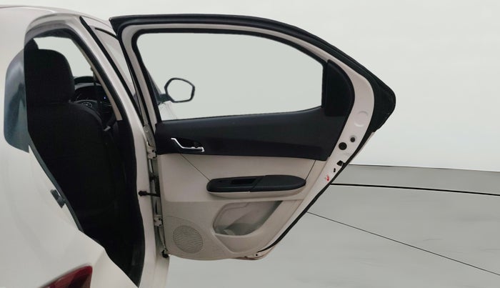 2022 Tata Tiago XZ PLUS CNG, CNG, Manual, 47,300 km, RHS Rear Door