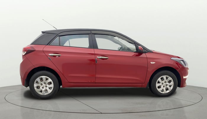 2016 Hyundai Elite i20 MAGNA 1.2, Petrol, Manual, 1,46,409 km, Right Side View