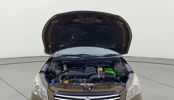 2016 Maruti Ciaz VDI+ SHVS, Diesel, Manual, 1,05,845 km, Open Bonet