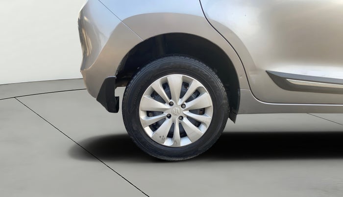 2017 Maruti Baleno DELTA PETROL 1.2, Petrol, Manual, 72,944 km, Right Rear Wheel
