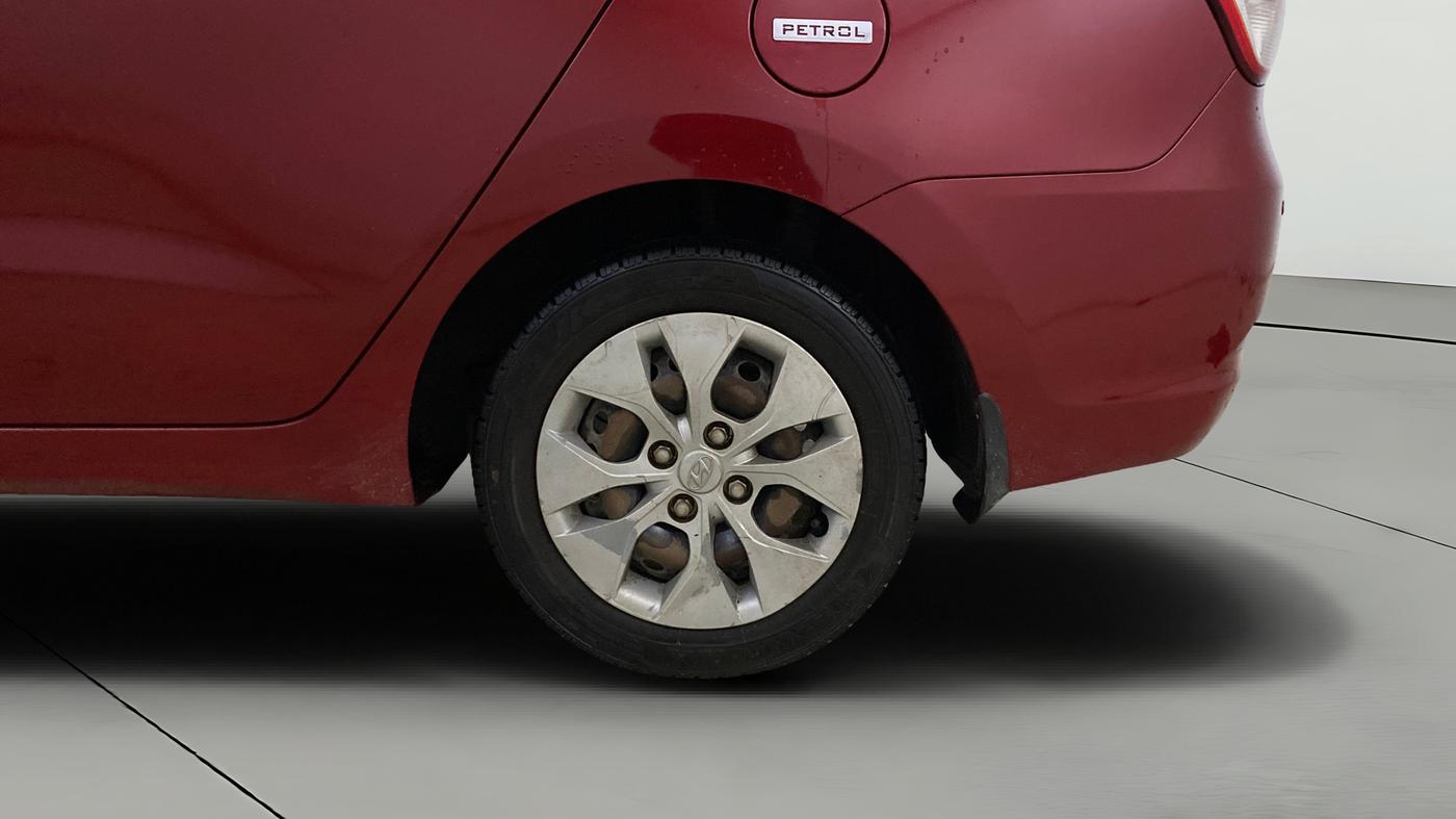 2016 Hyundai Xcent BASE 1.2, Petrol, Manual, 70,133 km, Left Rear Wheel