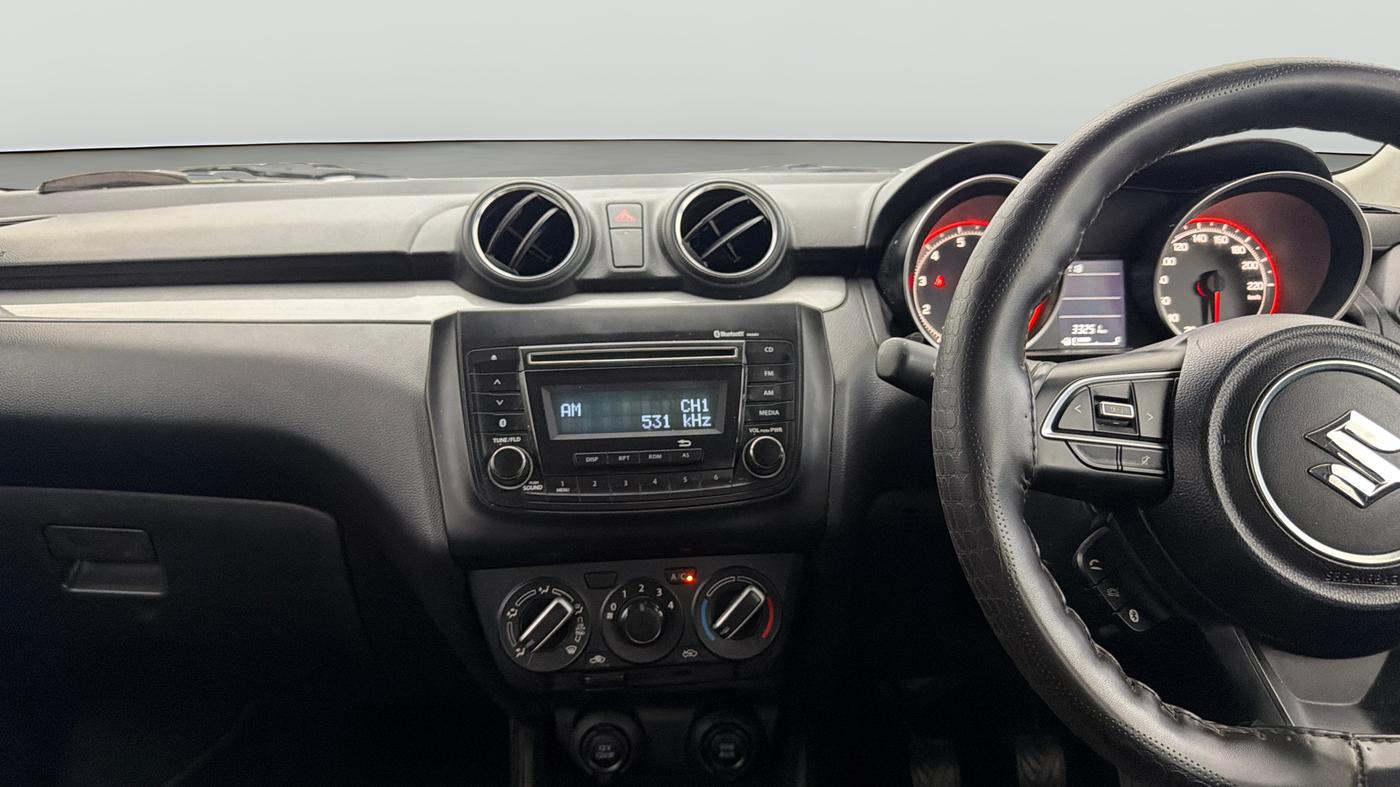 2018 Maruti Swift VXI, Petrol, Manual, 33,242 km, Air Conditioner