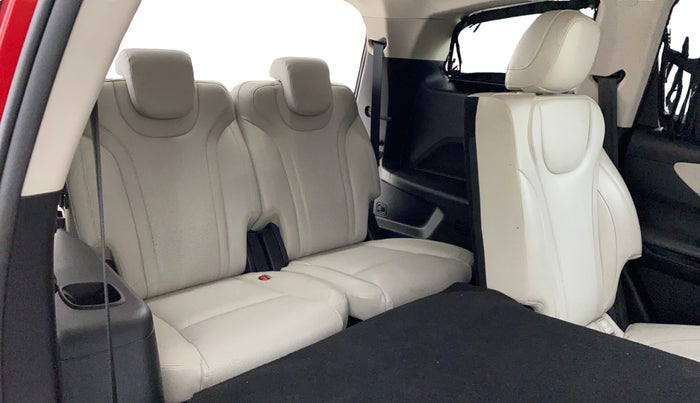 2023 Mahindra XUV700 AX 7 LUXURY D MT 7 STR, Diesel, Manual, 16,953 km, Third Seat Row ( optional )