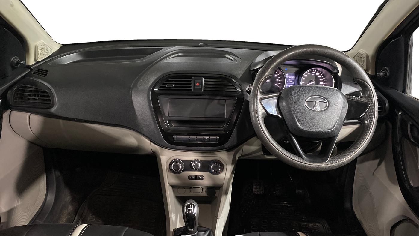 2020 Tata TIAGO NRG PETROL, Petrol, Manual, 44,242 km, Dashboard
