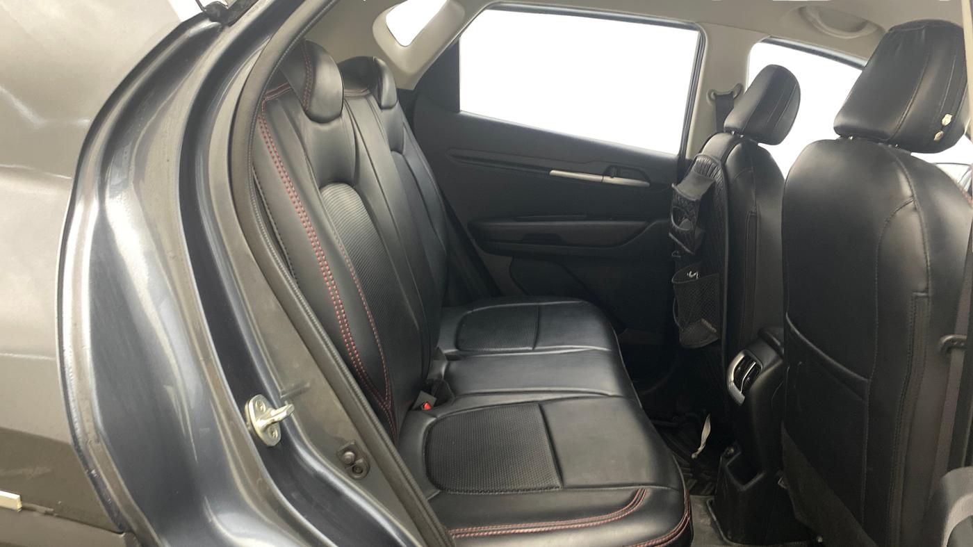 2022 KIA SONET HTK PLUS 1.2, Petrol, Manual, 73,745 km, Right Side Rear Door Cabin