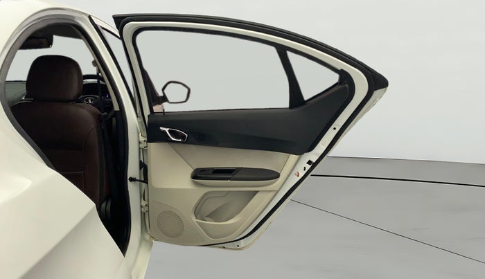 2022 Tata TIGOR XZ PLUS CNG, CNG, Manual, 84,728 km, RHS Rear Door