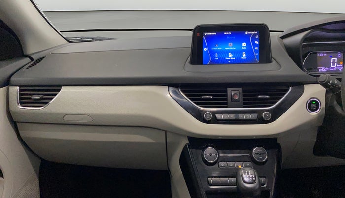 2021 Tata NEXON XZ PLUS PETROL DUAL TONE, Petrol, Manual, 69,728 km, Air Conditioner