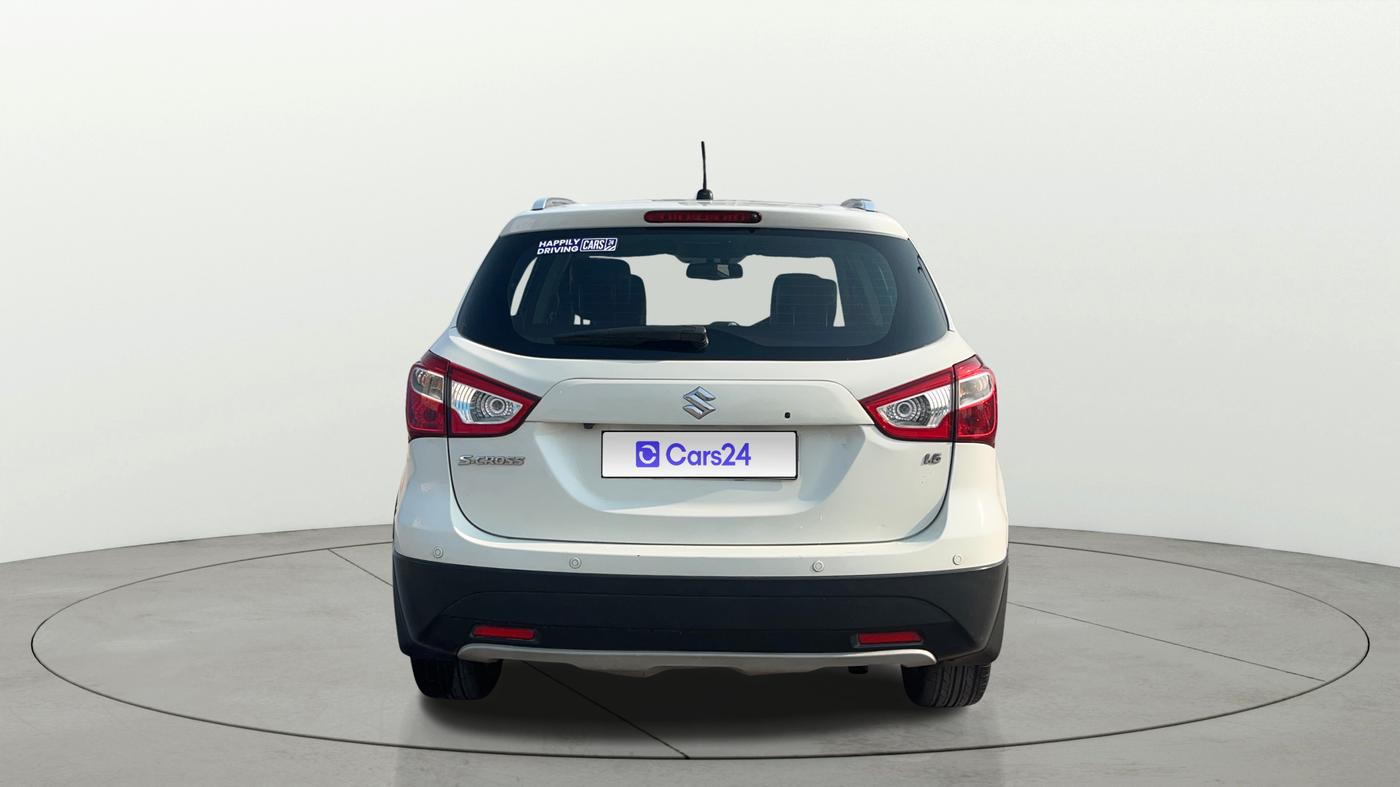 2015 Maruti S Cross ALPHA 1.6, Diesel, Manual, 1,46,616 km, Back/Rear