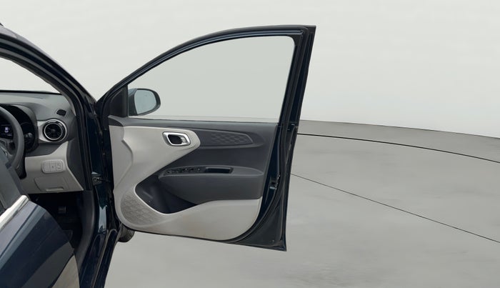 2023 Hyundai GRAND I10 NIOS SPORTZ AMT 1.2 KAPPA VTVT, Petrol, Automatic, 10,999 km, RHS Front Door