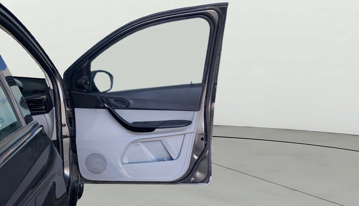 2020 Tata Tiago XT PETROL, Petrol, Manual, 15,507 km, RHS Front Door