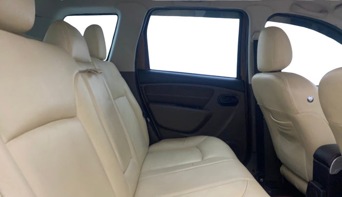 2018 Renault Duster RXS PETROL, Petrol, Manual, 57,282 km, Right Side Rear Door Cabin