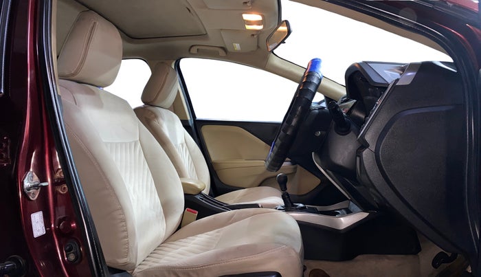 2016 Honda City 1.5L I-VTEC VX, Petrol, Manual, 1,11,496 km, Right Side Front Door Cabin