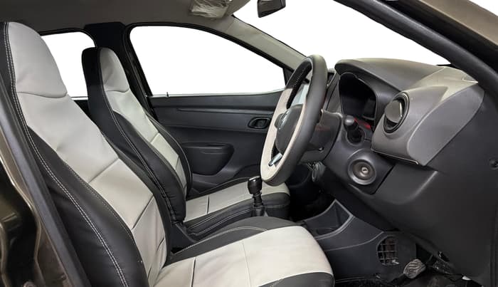 2016 Renault Kwid RXT 0.8, Petrol, Manual, 27,167 km, Right Side Front Door Cabin