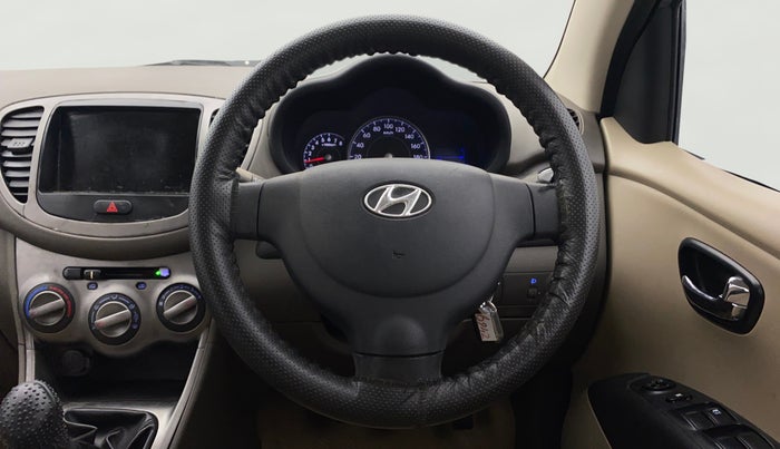 2013 Hyundai i10 MAGNA 1.2, Petrol, Manual, 42,194 km, Steering Wheel Close Up