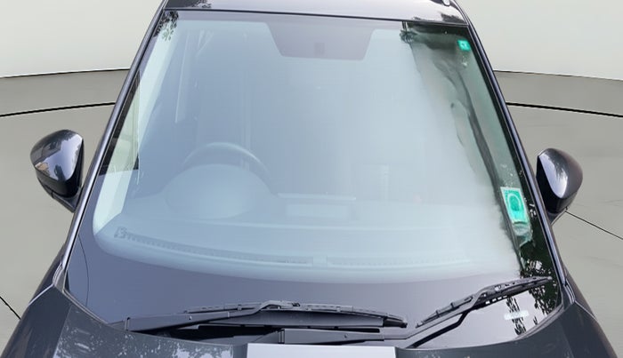 2022 Skoda KUSHAQ AMBITION 1.0L TSI MT, Petrol, Manual, 16,171 km, Front Windshield