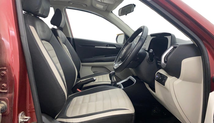 2022 KIA SONET HTX 1.5, Diesel, Manual, 73,207 km, Right Side Front Door Cabin