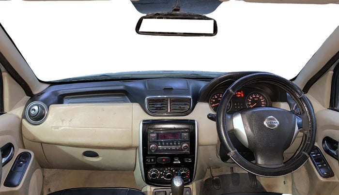 2015 Nissan Terrano XL D PLUS, Diesel, Manual, 1,00,083 km, Dashboard