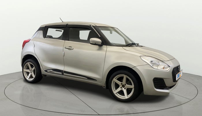 2018 Maruti Swift VXI, CNG, Manual, 87,544 km, SRP
