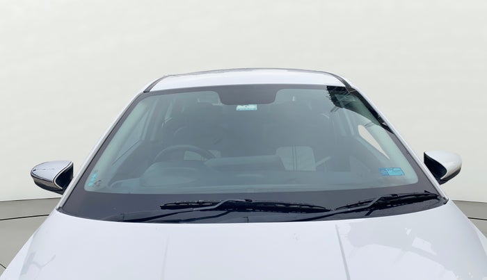 2023 Hyundai NEW I20 SPORTZ 1.2 MT, Petrol, Manual, 54,110 km, Front Windshield