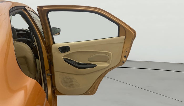 2016 Ford Figo Aspire TREND 1.2 PETROL, Petrol, Manual, 1,05,720 km, RHS Rear Door