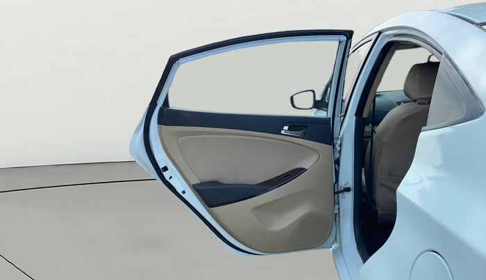 2013 Hyundai Verna FLUIDIC 1.6 VTVT SX, Petrol, Manual, 42,504 km, LHS Rear Door