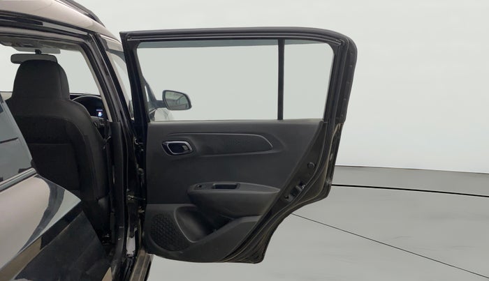 2025 Hyundai EXTER SX 1.2 MT Knight Edition Hy-CNG Duo, CNG, Manual, 4,273 km, RHS Rear Door