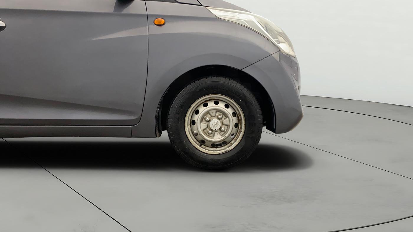 2015 Hyundai Eon D-LITE+, Petrol, Manual, 42,193 km, Right Front Wheel