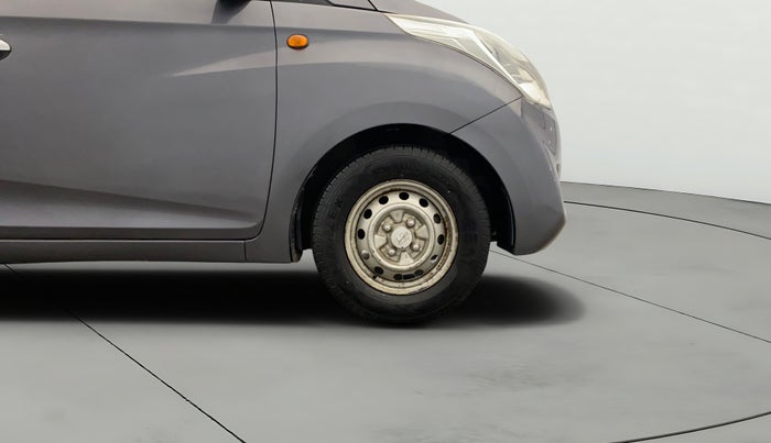 2015 Hyundai Eon D-LITE+, Petrol, Manual, 42,232 km, Right Front Wheel
