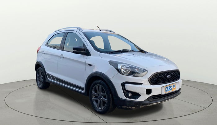 2018 Ford FREESTYLE TITANIUM 1.5 DIESEL, Diesel, Manual, 1,30,602 km, Right Front Diagonal