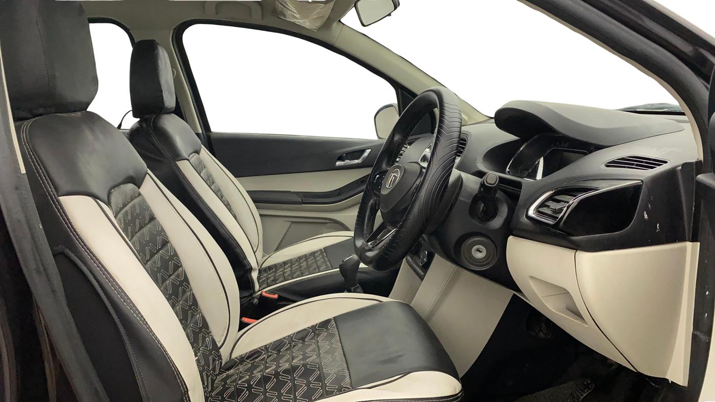 2022 Tata Tiago XZ PLUS CNG, CNG, Manual, 36,460 km, Right Side Front Door Cabin