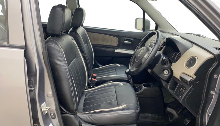 2015 Maruti Wagon R 1.0 VXI, Petrol, Manual, 75,885 km, Right Side Front Door Cabin