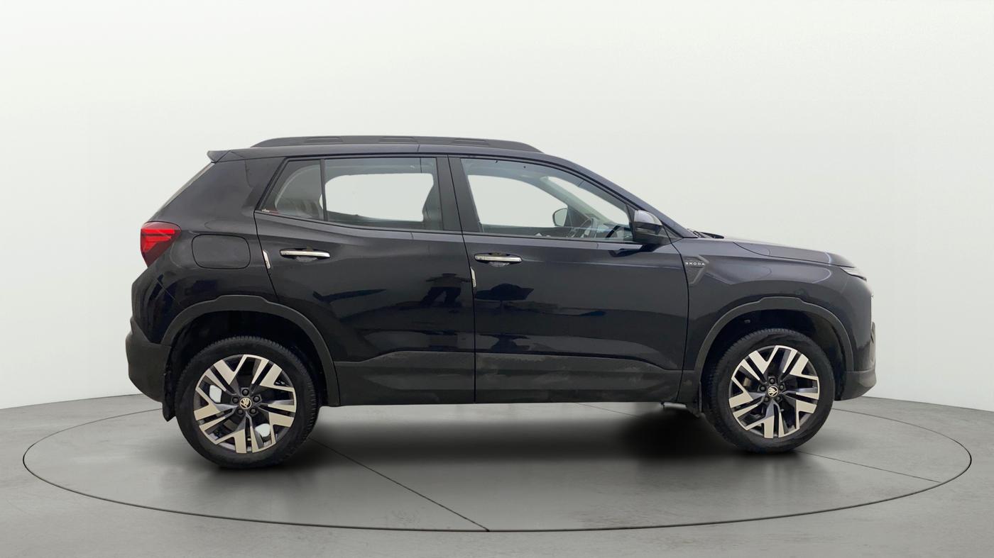 2025 Skoda Kylaq Prestige AT, Petrol, Automatic, 16,020 km, Right Side View