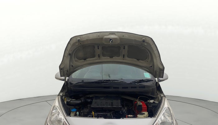 2018 Hyundai Grand i10 SPORTZ AT 1.2 KAPPA VTVT, Petrol, Automatic, 40,043 km, Open Bonet