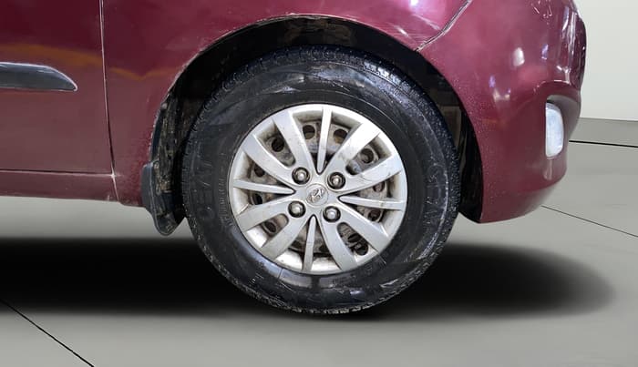 2014 Hyundai i10 SPORTZ 1.1, Petrol, Manual, 84,278 km, Right Front Wheel